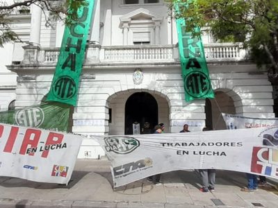 Trabajadores del PIAP se manifestaron en la Comisión Nacional de Energía Atómica