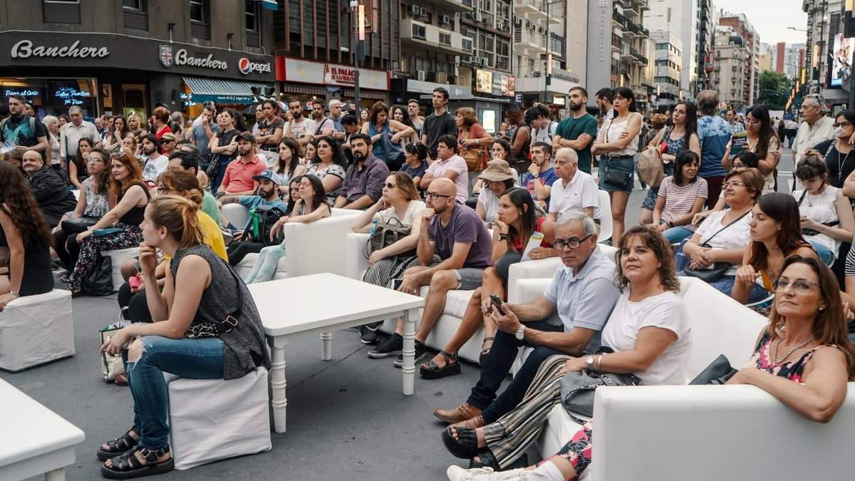 La Noche de las Librerías se realizó por primera vez en 2010. Fuente: (X)