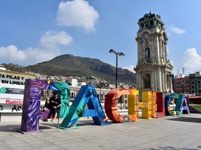 Alcaldes con primaria y secundaria ganan sueldos de rectores en municipios pobres de Hidalgo
