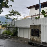 Crece la tensión en la embajada argentina en Venezuela