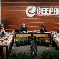 Independientes presentan solicitud de registro para alcaldías y Congreso de SLP