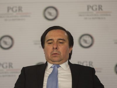 FGR investiga a Tomás Zerón por contratar Pegasus en sexenio de Peña Nieto