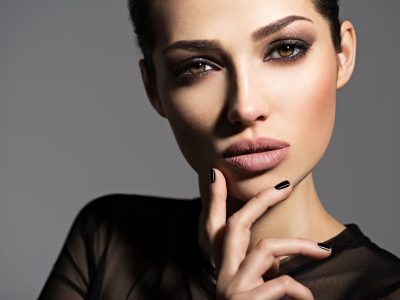 Si te quedaste sin delineador, no sufras: probá este truco de maquillaje que te salva y deja un delineado perfecto