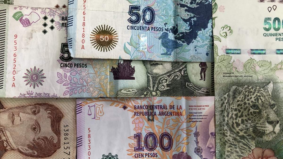 Billetes. Fuente: (Twitter)