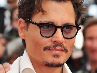 ¡Con un viaje al pasado! Así Salma Hayek recibe a Johnny Depp en Instagram