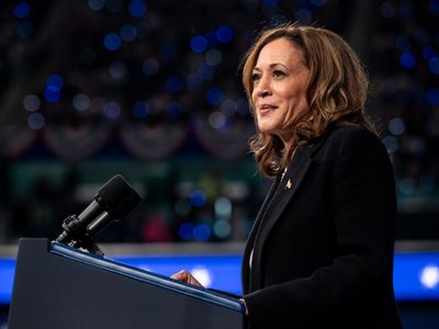 Harris llama a Trump y lo felicita por su victoria electoral en EU