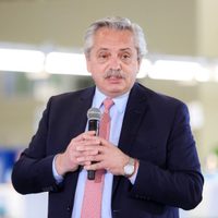 Impuesto a la riqueza: Fernández admitió que podría ser declarado inconstitucional, pero lo defendió