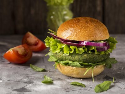 Europa prohibió el término “hamburguesa vegana”