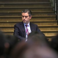 Nuño pide 'paciencia y madurez” antes de modificar reforma educativa