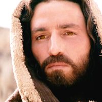 El irreconocible presente del protagonista de La Pasión de Cristo. ¡¿Qué te pasó?!