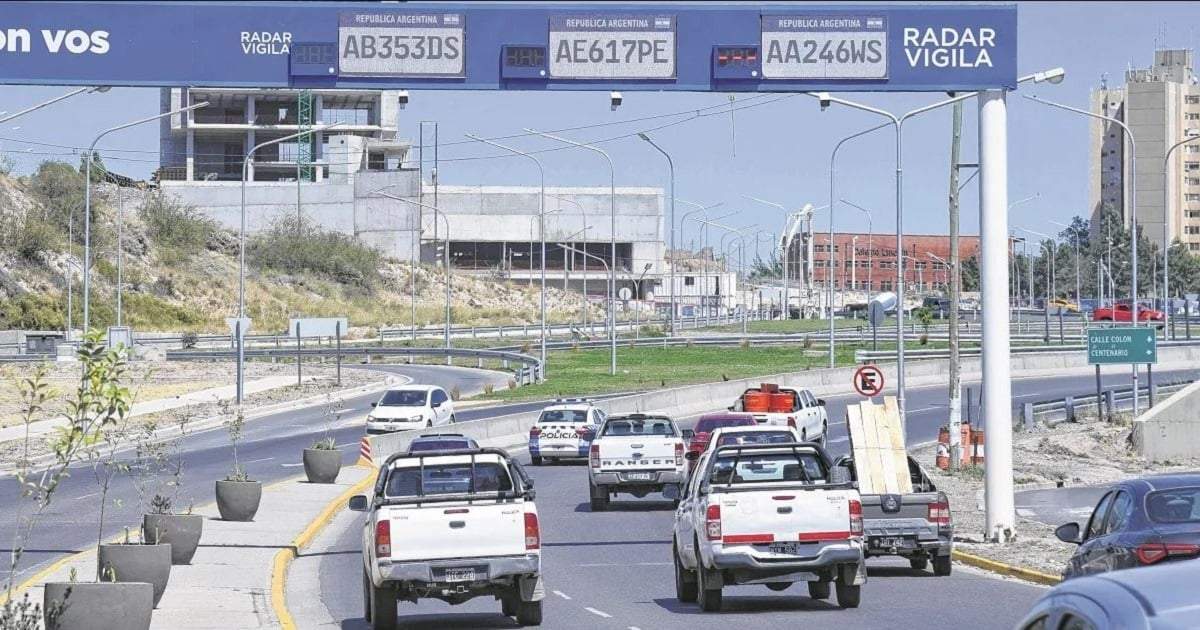 La nueva ley busca regular la instalación de radares en rutas provinciales y eliminar el vacío legal que existe actualmente. Fuente: (Facebook)
