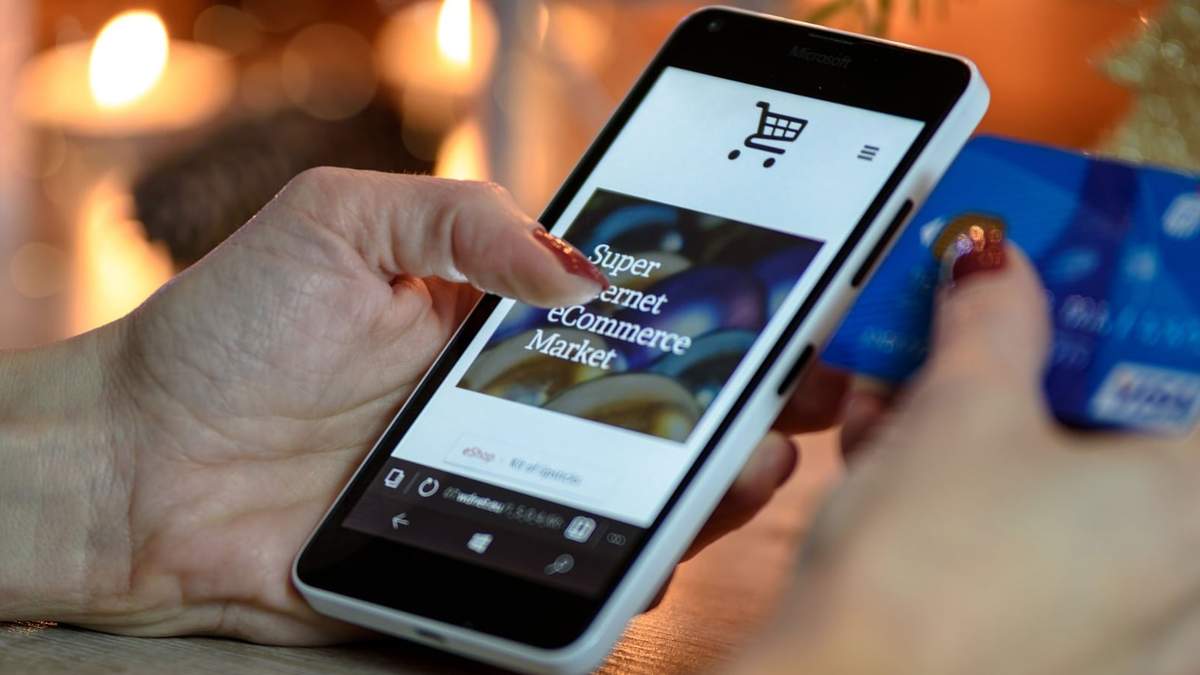Compras web. Fuente: (Twitter)