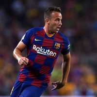 Arthur viaja a Turín para cerrar el intercambio entre el Barcelona y la Juventus