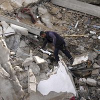 Misil lanzado desde Líbano mata a dos civiles israelíes