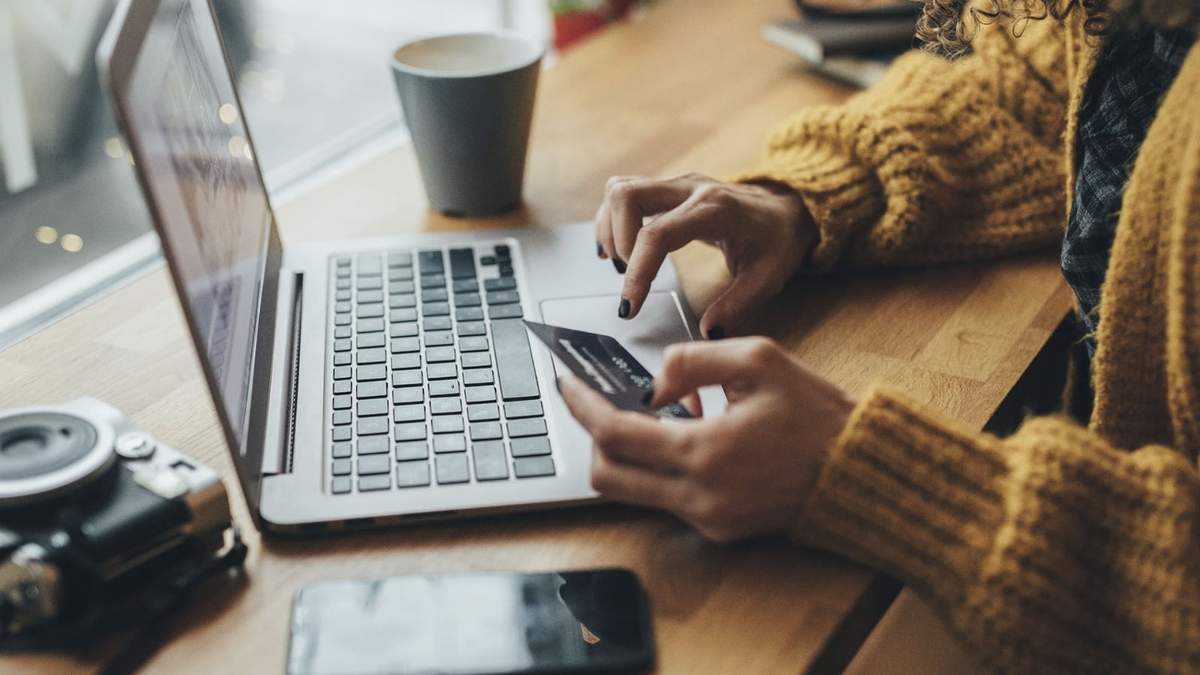 Las tasas de interés de las tarjetas pueden superar hasta el 50%. Fuente: (Twitter)