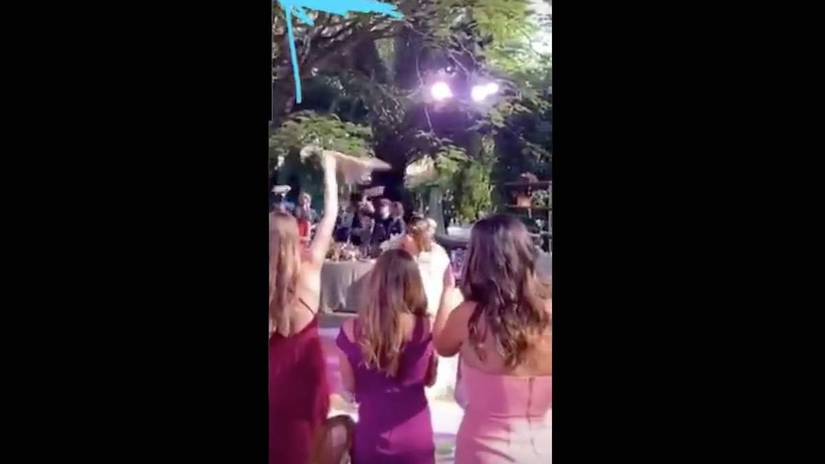 Escena del video