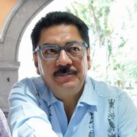 Maestros repudian la presencia de Ulises Ruiz en Oaxaca y le dicen 'cadáver político”
