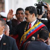 Acusa Maduro 'bloqueo financiero” de EU a Venezuela