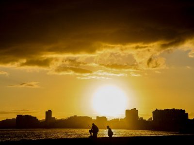 Cuba: la cuenta regresiva para el colapso