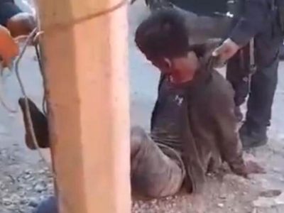 Rescata la policía a adolescente a punto de ser linchado en El Walamo, Sinaloa