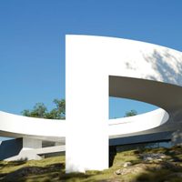 Una casa en Marbella honra al sol y se integra al paisaje