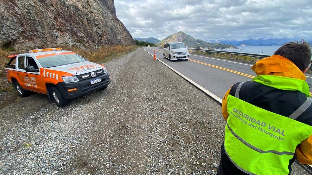 Agentes policiales y de seguridad vial participarán de los operativos. Fuente: (Neuquén Informa)