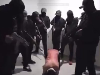 Familia Michoacana difunde interrogatorio a un hombre ligado a la extorsión en Puebla (Video)