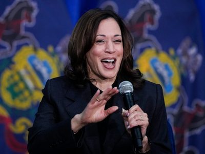 Acusan a un hombre de amenazar de muerte a Kamala Harris