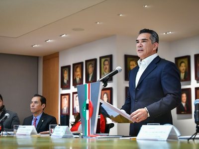 Te entregaste de rodillas a Morena: contesta "Alito" a Omar Fayad tras pelea por candidatura al PAN