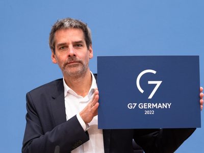 Alemania se ofrece a garantizar la seguridad de Ucrania cuando acabe la guerra