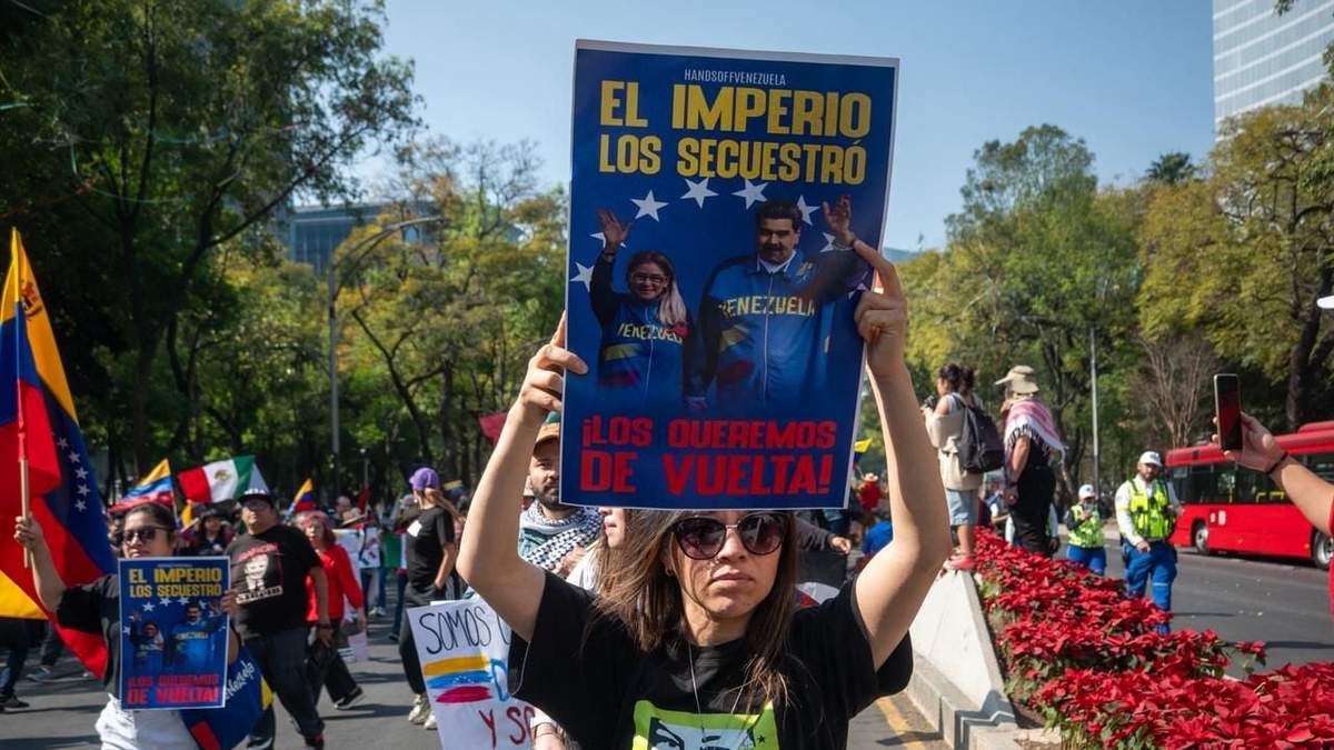 Marcha en CDMX para exigir liberación de Nicolás Maduro