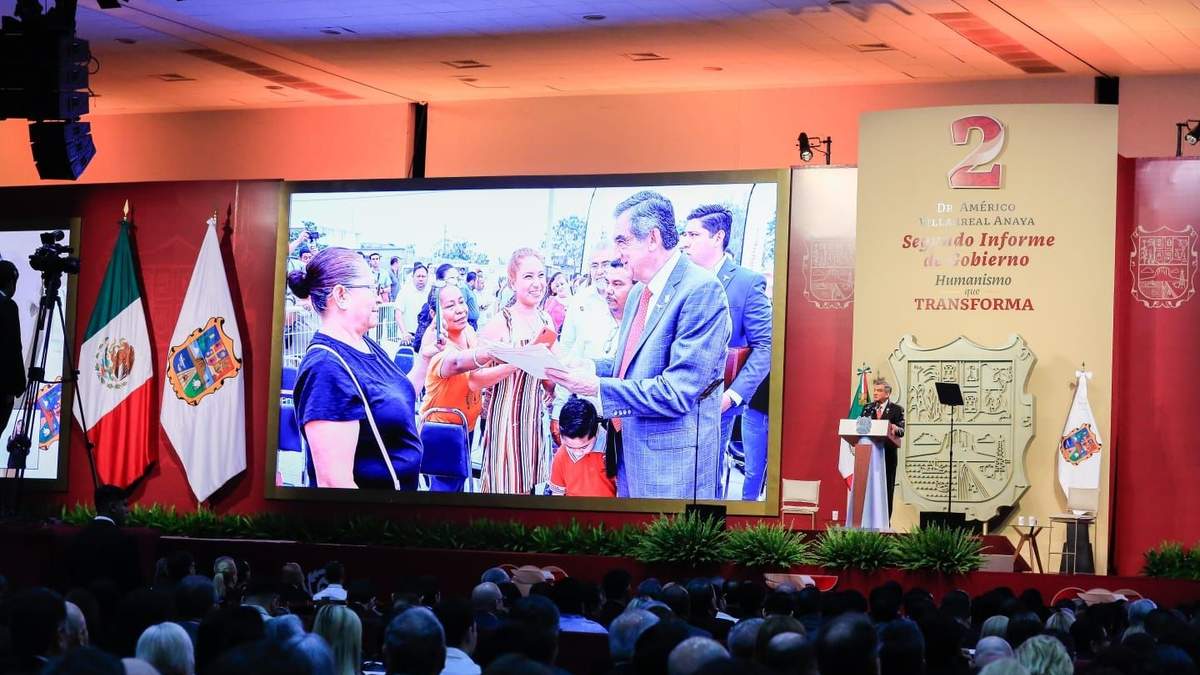 Rinde Américo su Segundo Informe de Gobierno