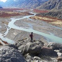 El río de la Patagonia que combina glaciares, bosques y rutas de trekking para todos los niveles
