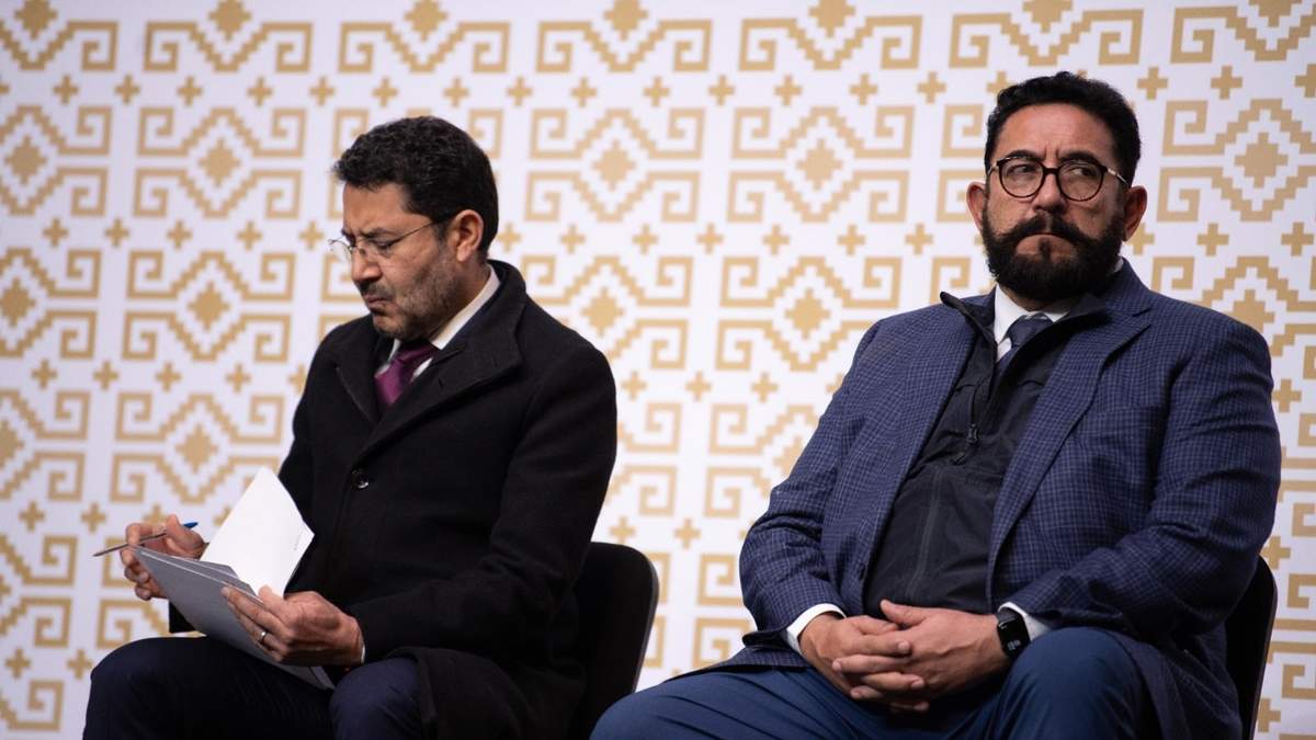 Martí Batres, jefe de Gobierno y Ulises Lara, encargado de despacho de la Fiscalía de la CDMX