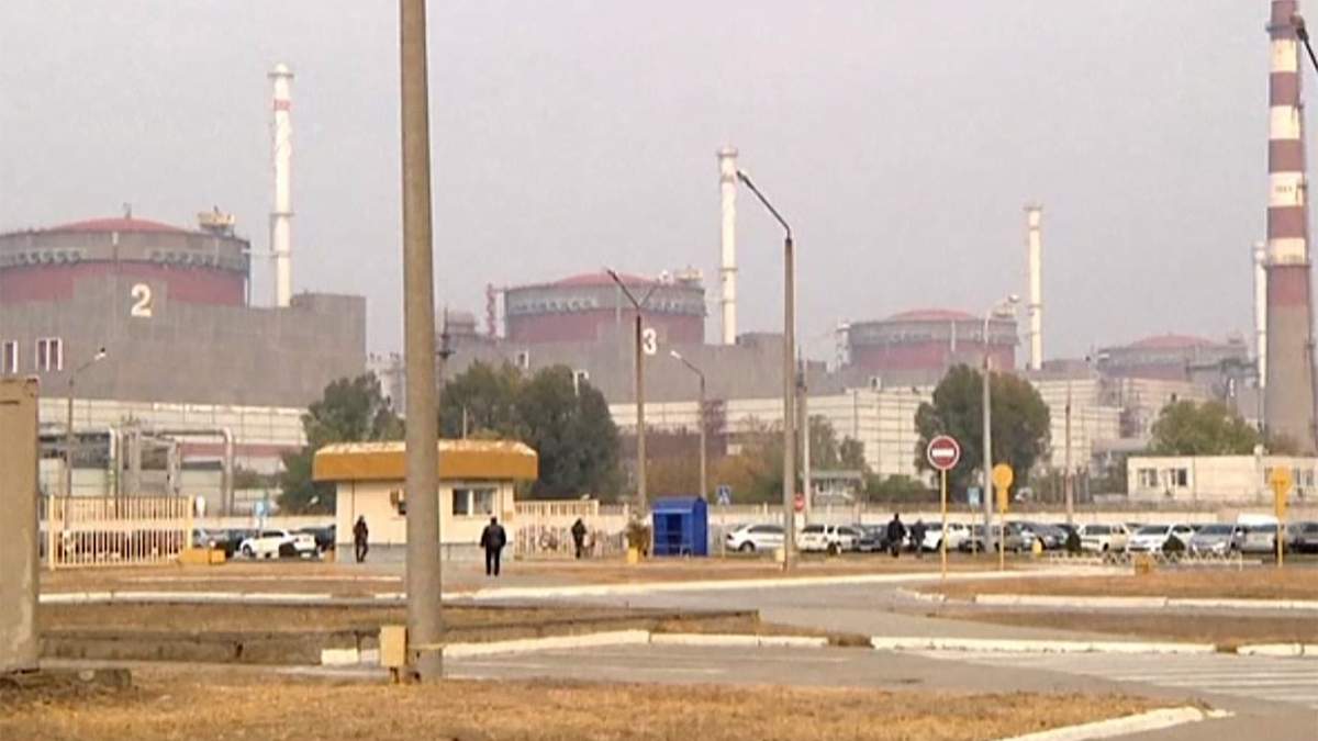 La planta nuclear de Zaporiyia, en Ucrania, atacada por Rusia