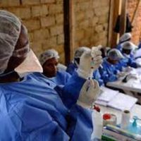 OMS declara la emergencia internacional por un brote de ébola en RDC y Uganda