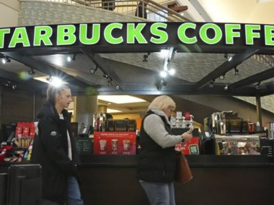 Trabajadores sindicados de Starbucks planean huelgas a partir del viernes