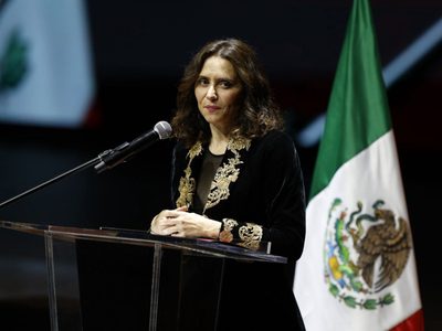 Critican en España gastos de Ayuso en viaje a México; paga 300 mil euros a Feria de Aguascalientes
