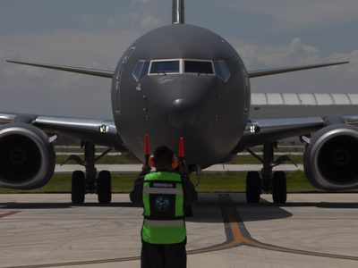 Formalizan la creación de la Aerolínea del Estado Mexicano; será operada por el Ejército