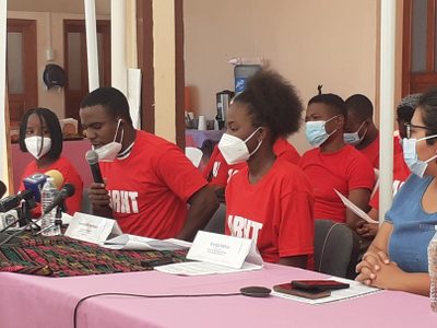 Haitianos exigen mesa de diálogo a INM, Comar y ACNUR