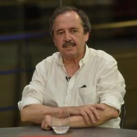 Alfonsín sostuvo que "la UCR se siente más identificada con el gobierno que con Macri"