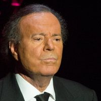 Alerta por la salud de Julio Iglesias: las fotos que demuestran que está muy débil