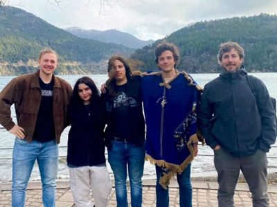 Egresados de la EPET 12 de San Martín de los Andes ganaron un premio nacional de innovación por un sistema automatizado de producción agrícola