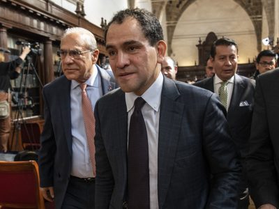 Hacienda intercambia valores gubernamentales por más de  50 mil mdp