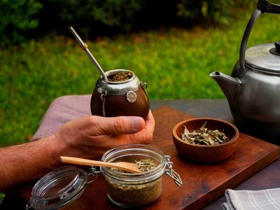 No lo vas a creer: el ingrediente que tenés que agregarle al mate para conseguir una panza chata