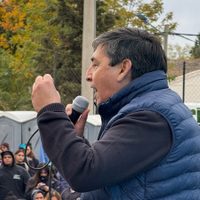 Carlos Quintriqueo pidió a los vecinos que militen por su candidatura a senador nacional
