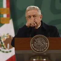 AMLO se vacunará a finales de febrero y le tocará la de CanSino, dice