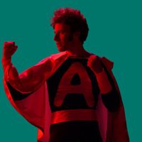 'Hay que dejar las divisiones entre hombres y mujeres”: Adán Jodorowsky