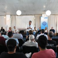 Figueroa visitó la UNCo y afirmó que la mejor manera de redistribuir oportunidades es con educación