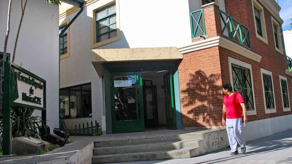 Escuela Superior de Música. Fuente: (Gobierno de Neuquén)